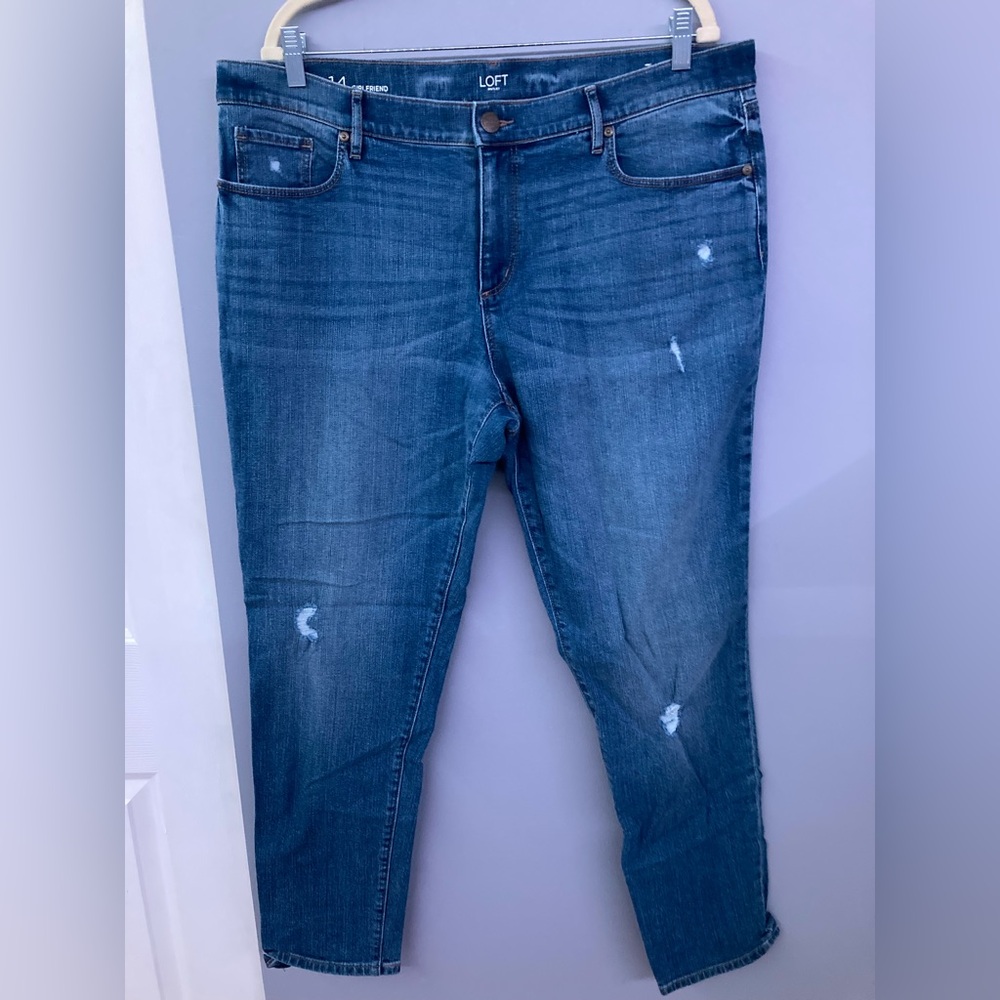 Ann Taylor Distressed Size 14 Girlfriend Jeans